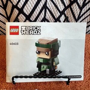 Lego (leia) brick heads Lego set